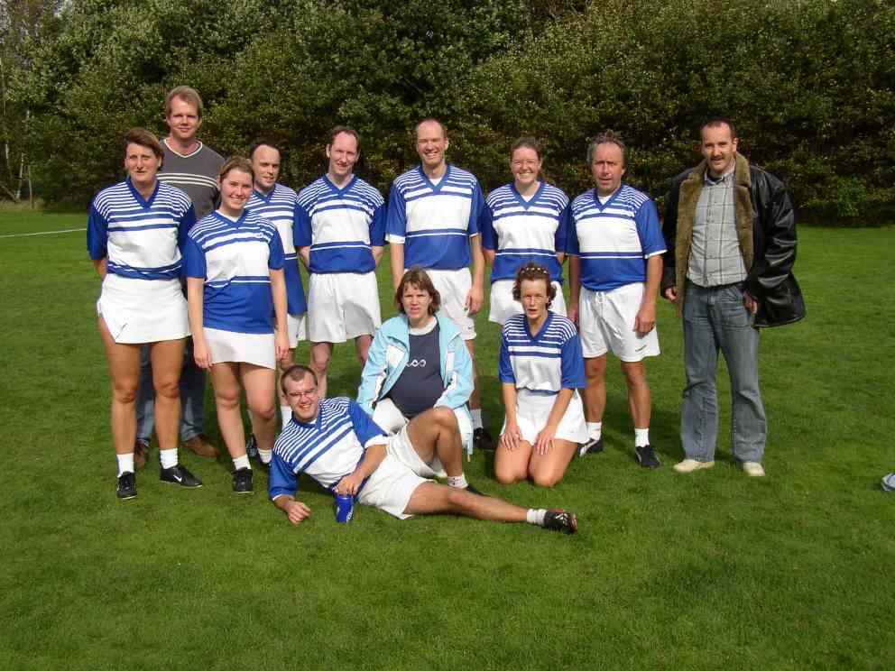 teamfoto 2004-2005.jpg
